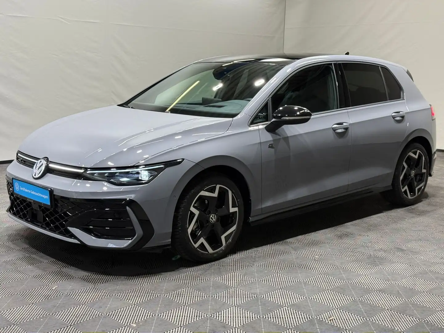 Volkswagen Golf R-Line 1.5 eTSI DSG | MATRIX NAVI PANO ACC Grau - 2