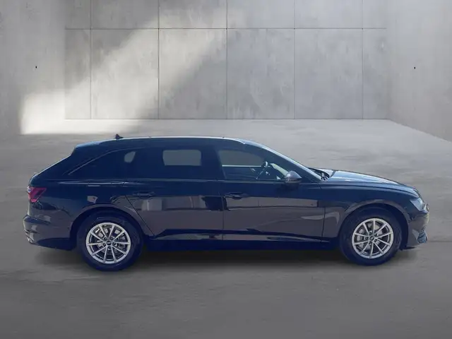 Audi A6 view 7