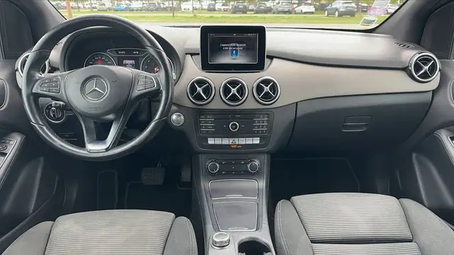 Mercedes-Benz A-Class view 11