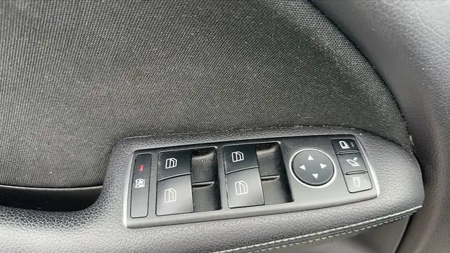 Mercedes-Benz A-Class view 13