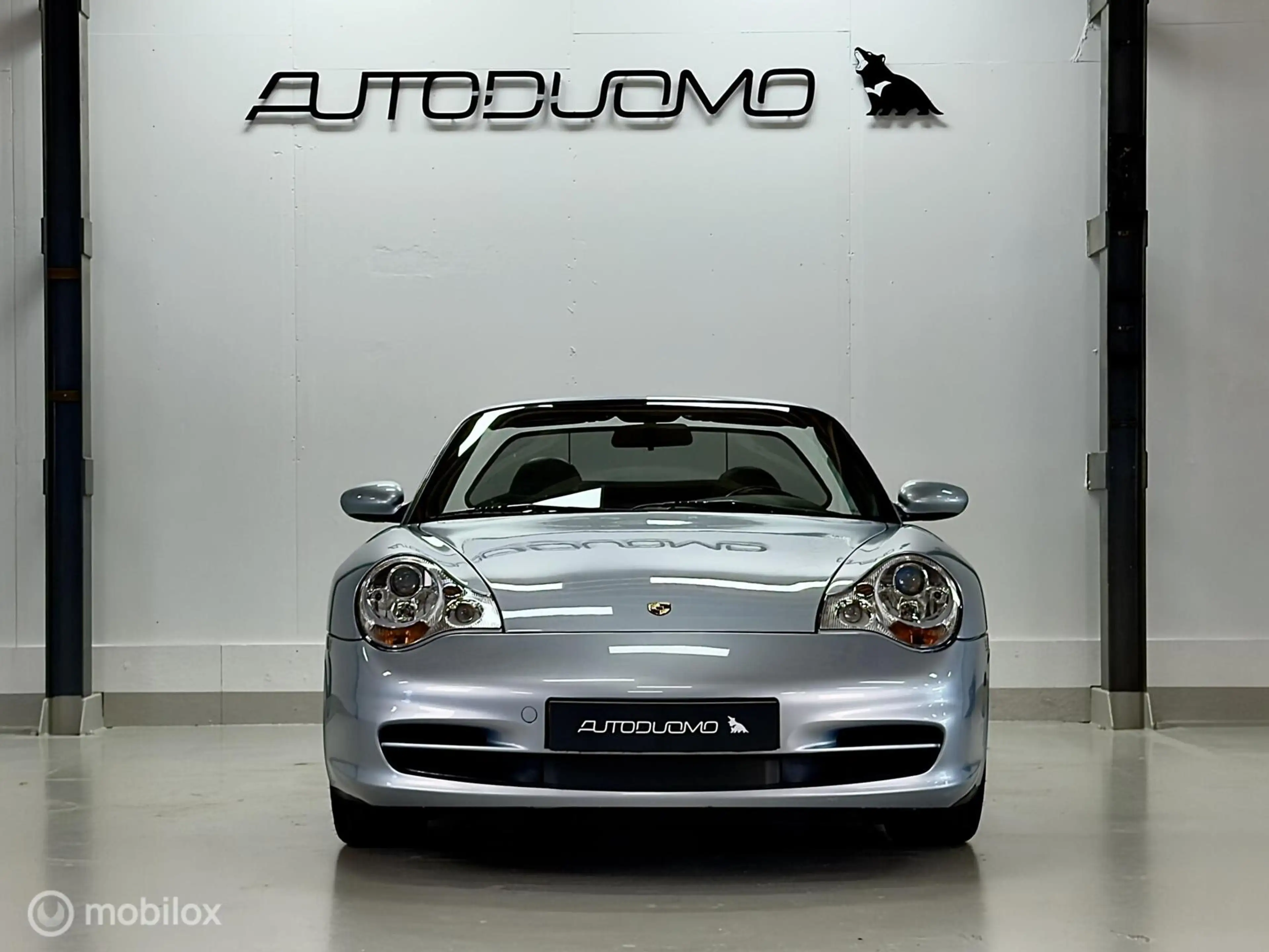 Porsche 996 Cabrio 3.6 Carrera 4 — photo 9
