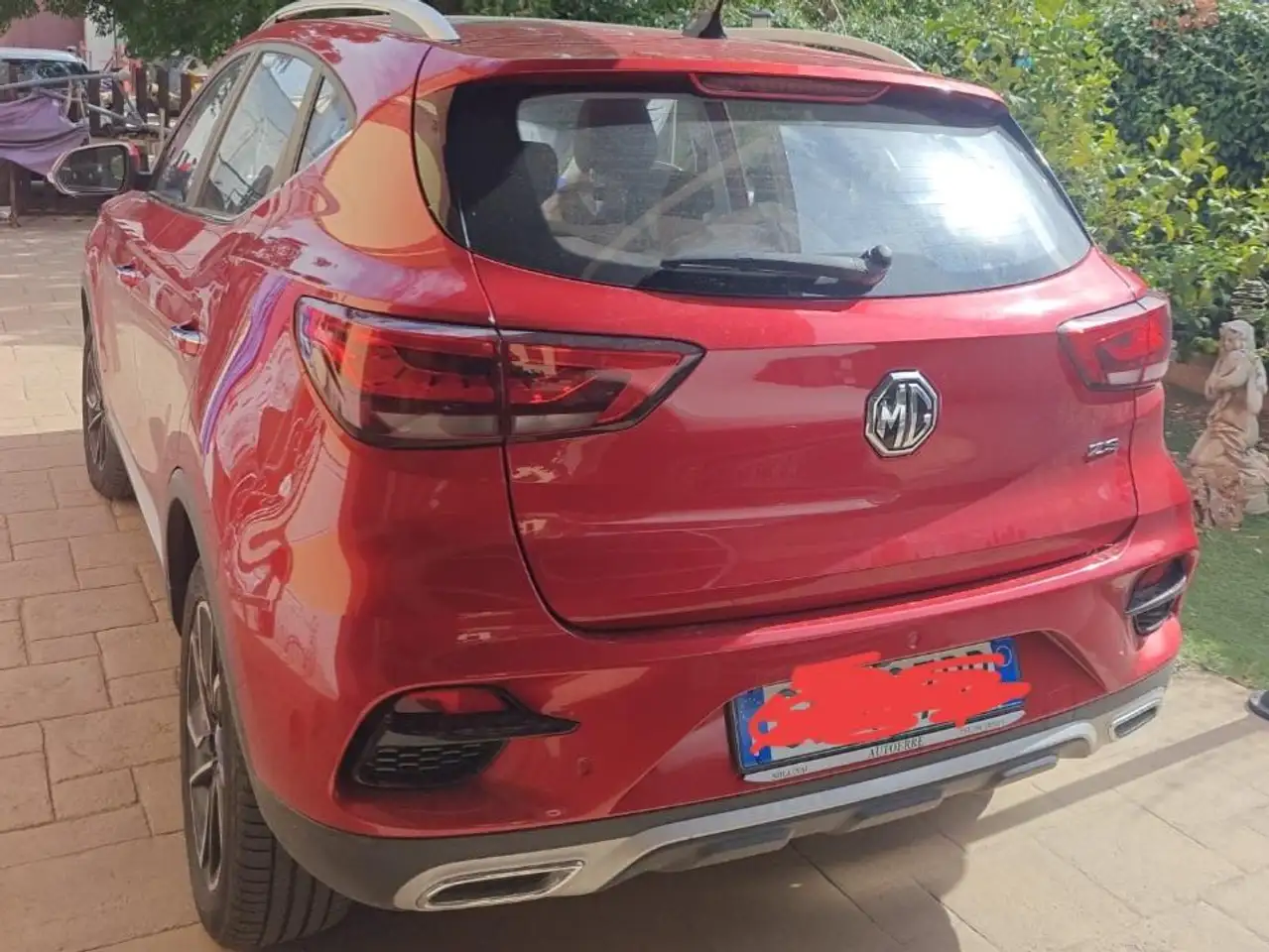 MG ZS