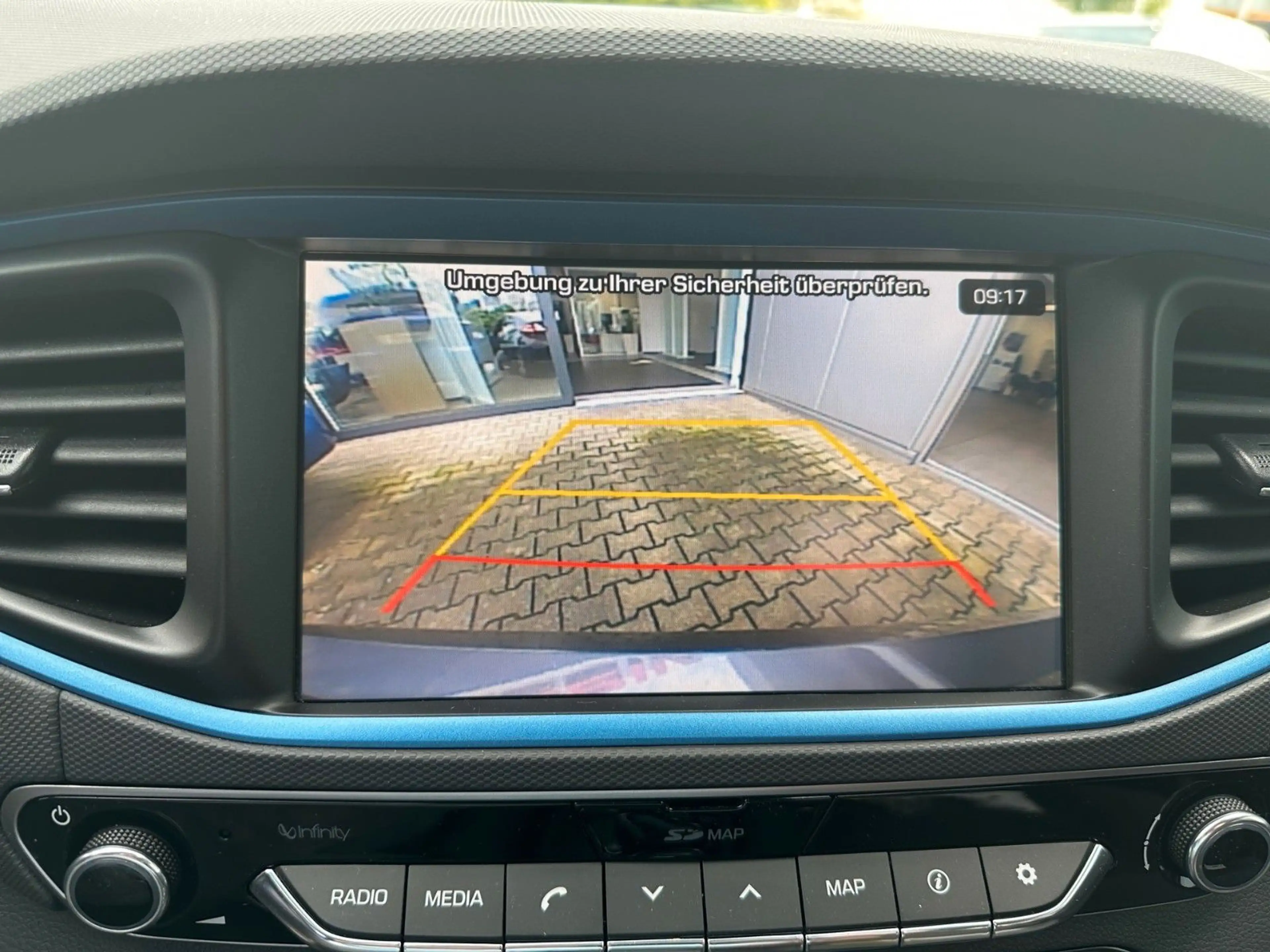 Hyundai IONIQ Ioniq Hybrid Style Bi-Xenon Navi — photo 11