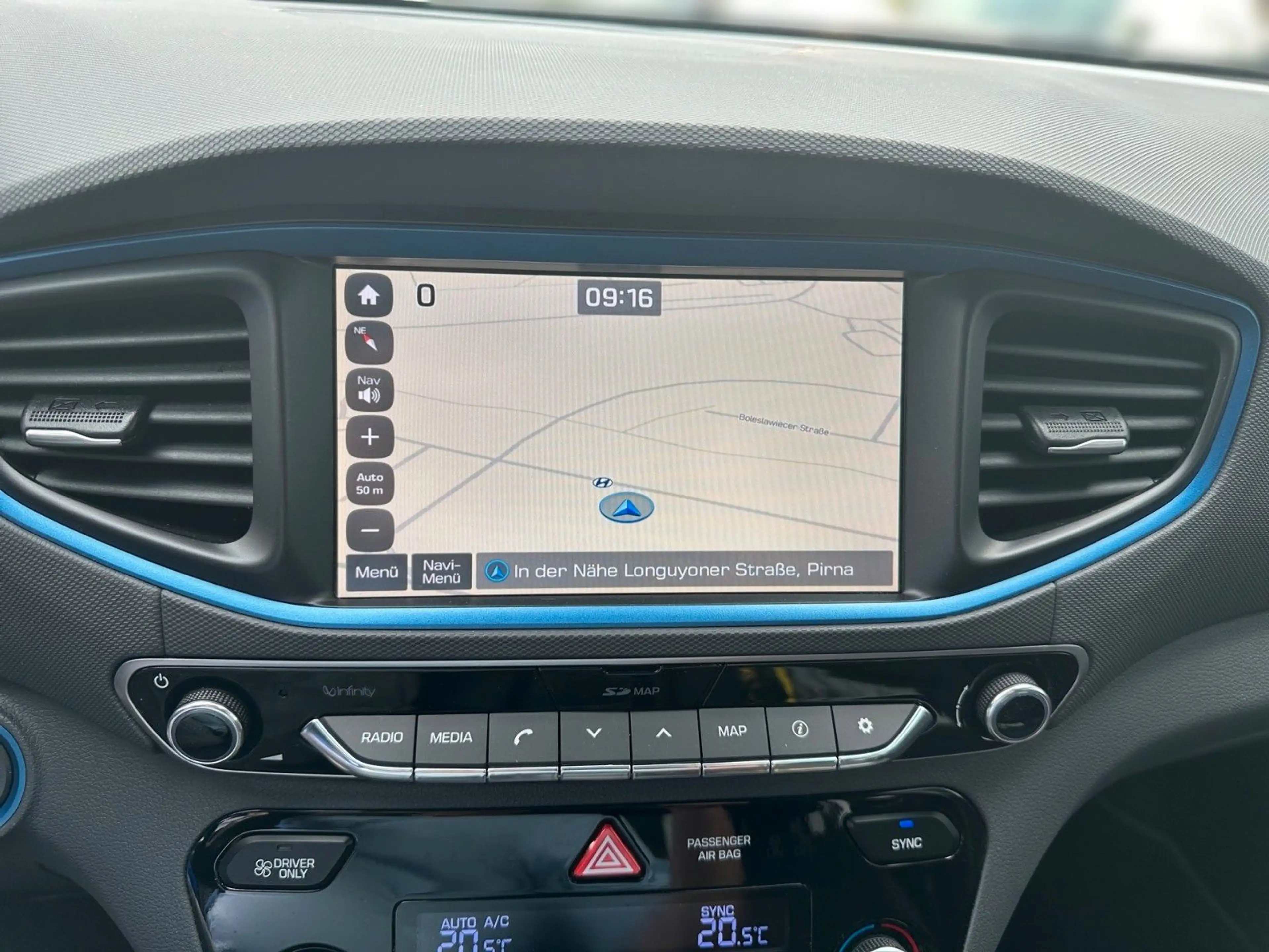 Hyundai IONIQ Ioniq Hybrid Style Bi-Xenon Navi — photo 10