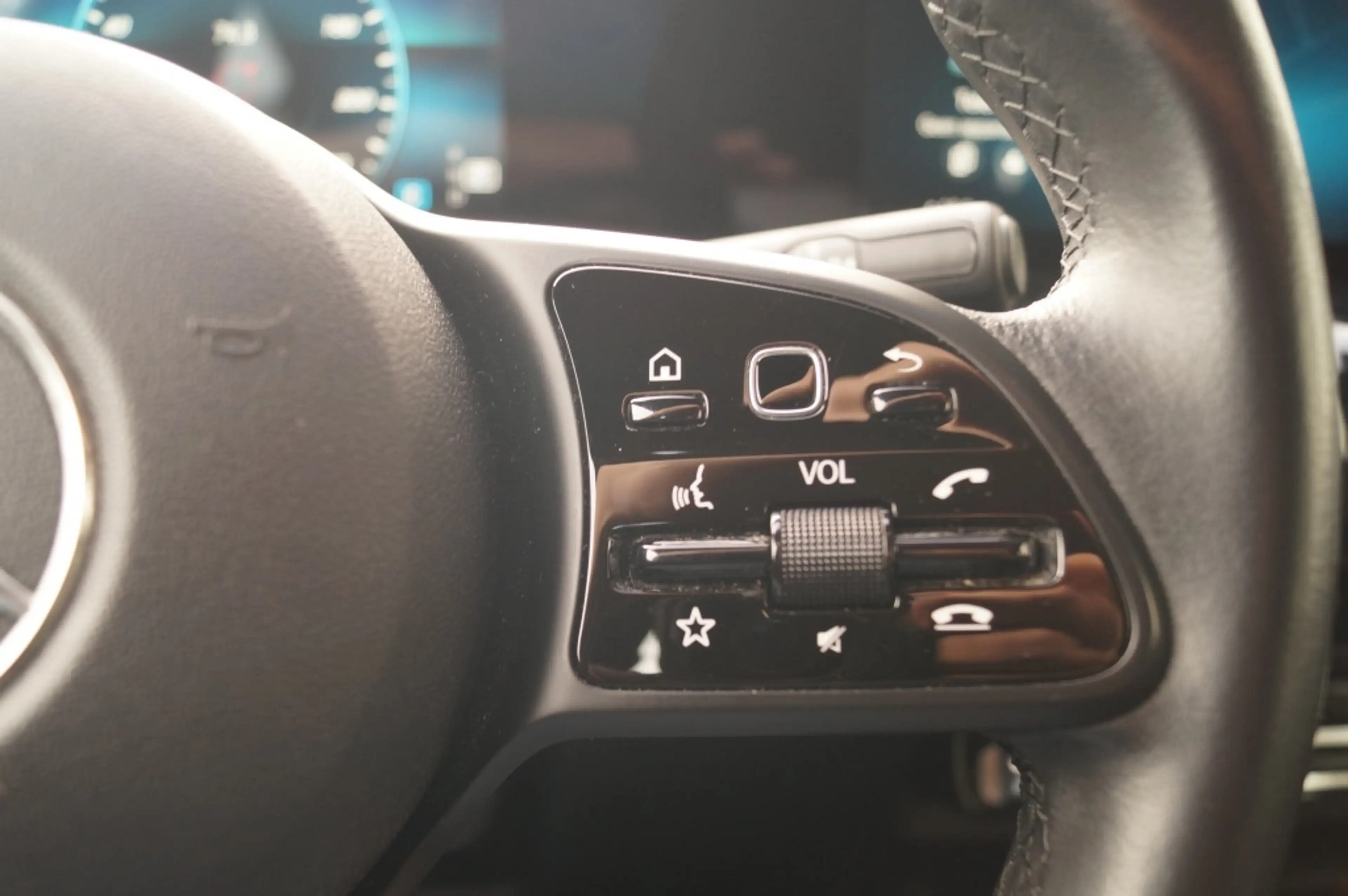 Mercedes-Benz GLA 180 180d Automaat Business Solution -ECC-NAVI-TREKHAAK — photo 14