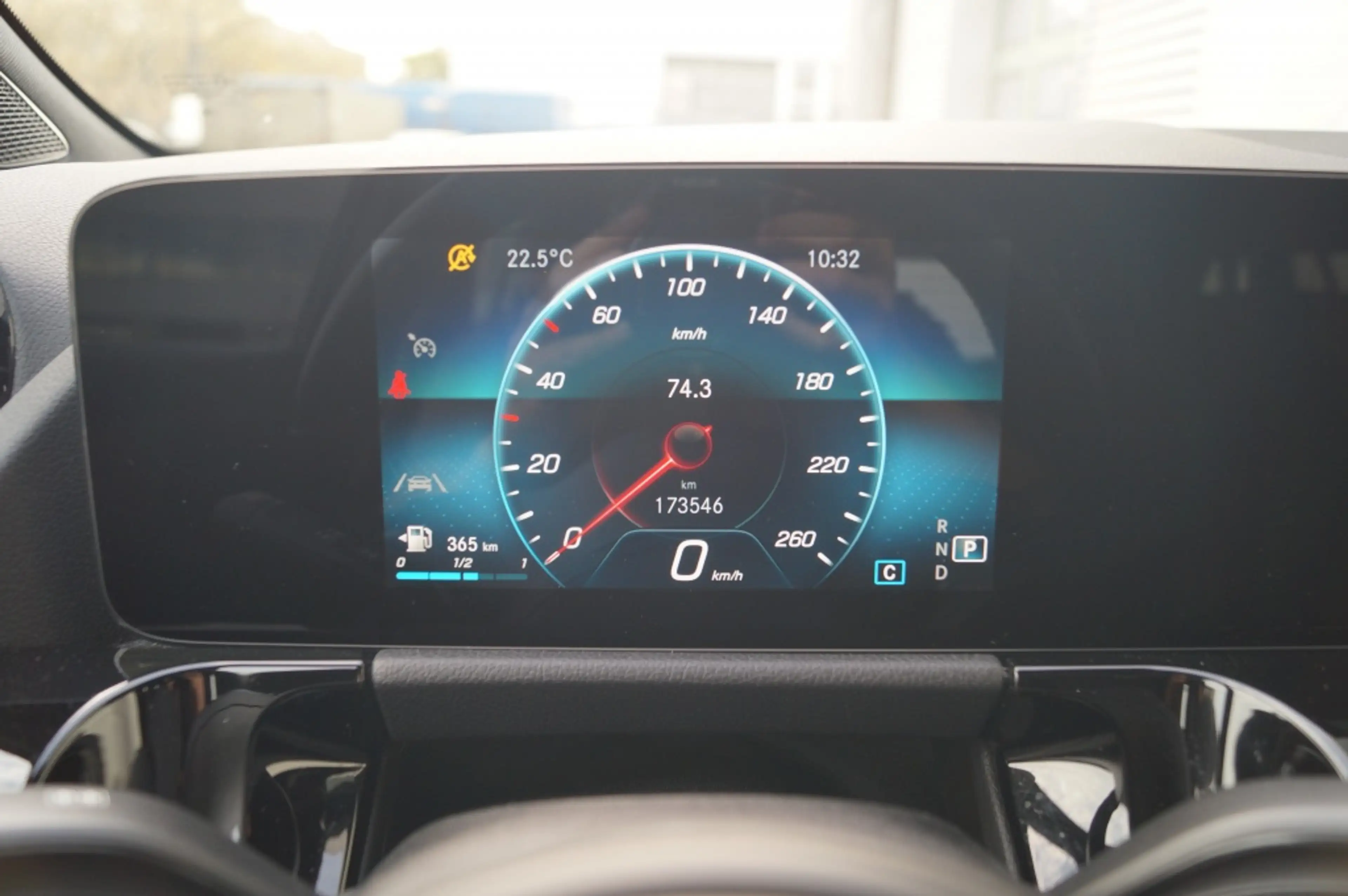 Mercedes-Benz GLA 180 180d Automaat Business Solution -ECC-NAVI-TREKHAAK — photo 12