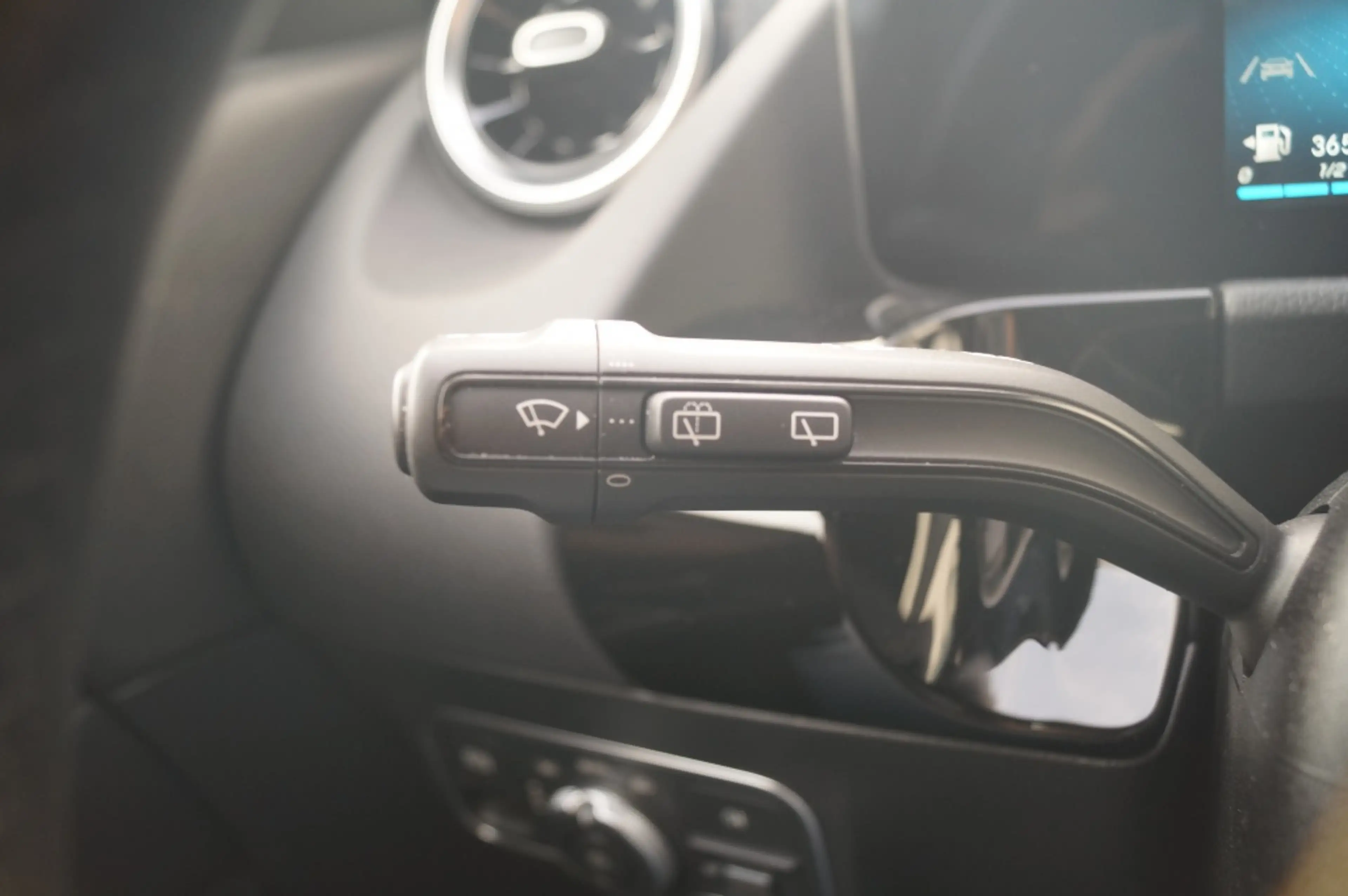Mercedes-Benz GLA 180 180d Automaat Business Solution -ECC-NAVI-TREKHAAK — photo 16