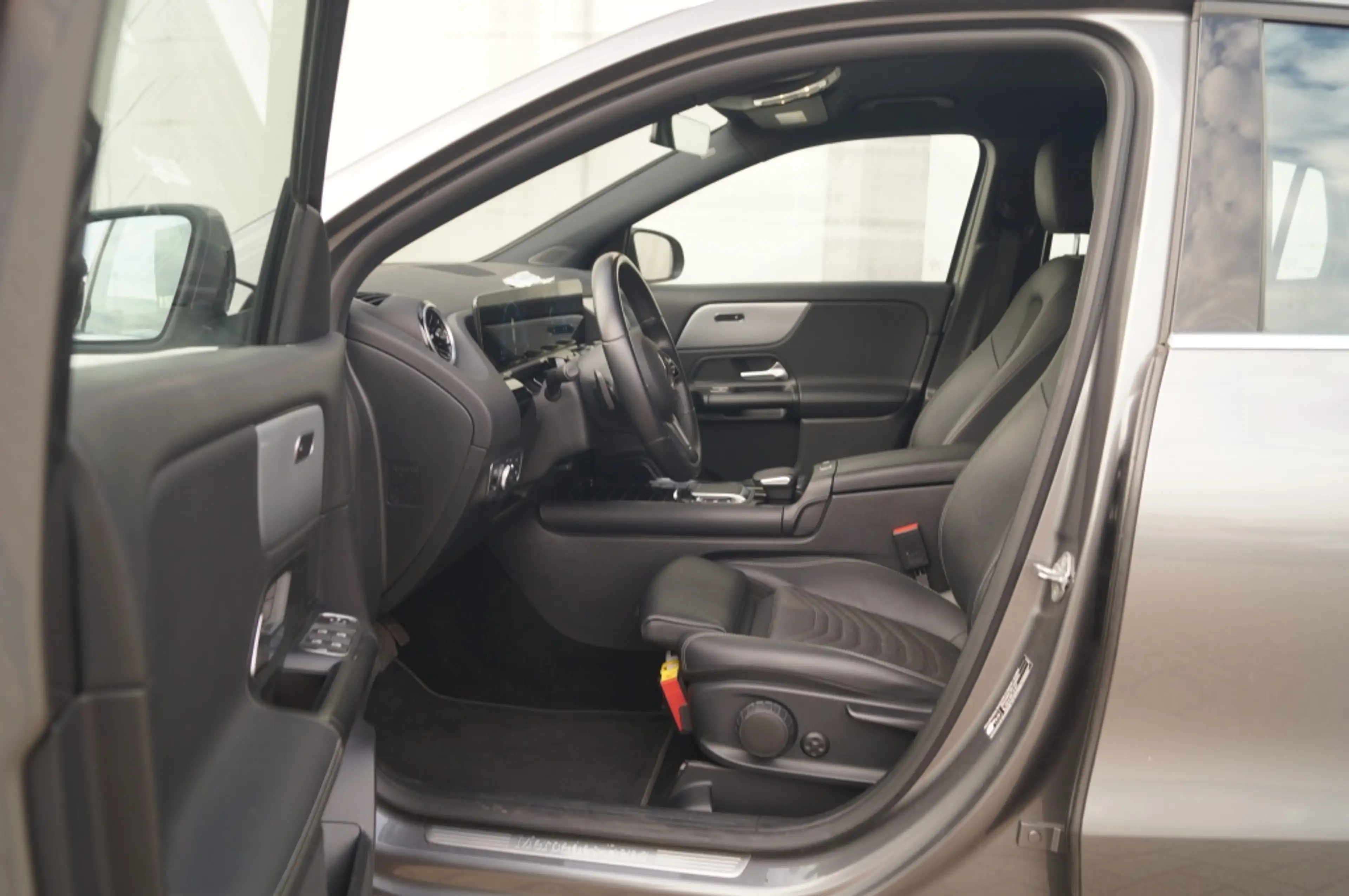 Mercedes-Benz GLA 180 180d Automaat Business Solution -ECC-NAVI-TREKHAAK — photo 7
