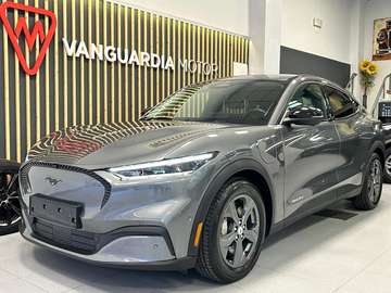 AWD 198kW Batería 75.7Kwh