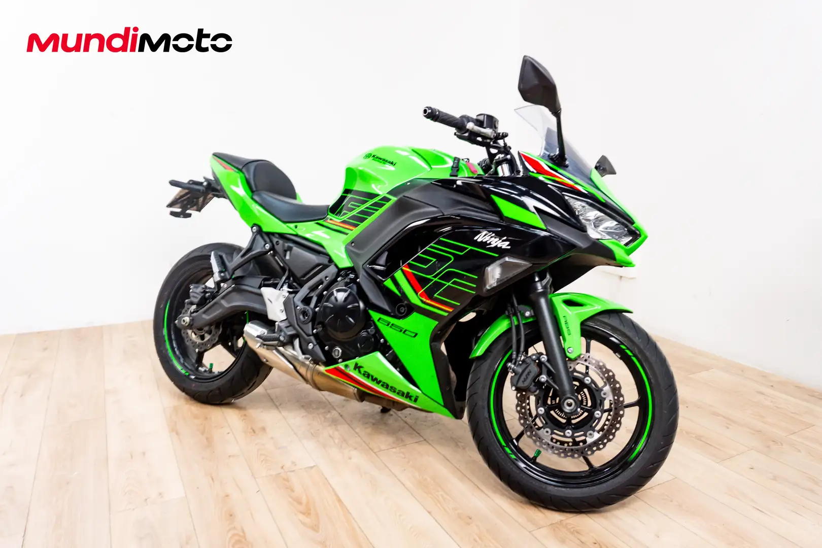 Kawasaki Ninja 650 - 2