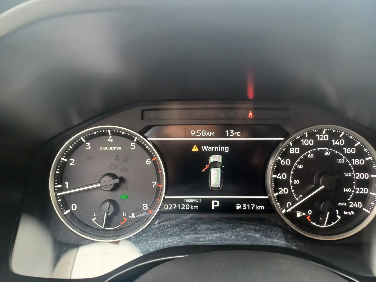 Mitsubishi Outlander снимка Mitsubishi Outlander
