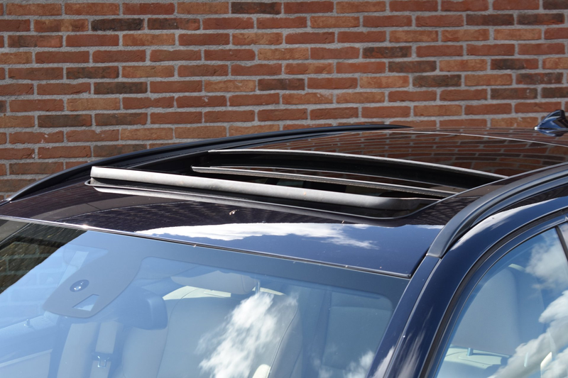 BMW 528 5-serie Touring 528i High Executive '10 Pano M PAk — photo 6