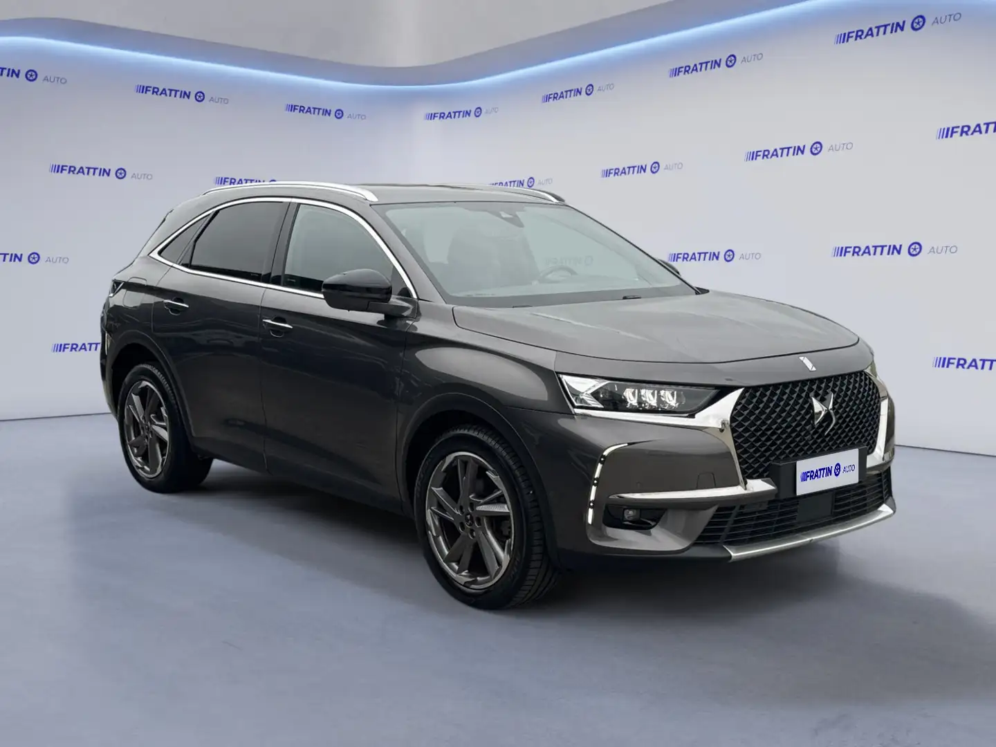 DS Automobiles DS 7 Crossback BlueHDi 130 aut. Grand Chic Grigio - 2