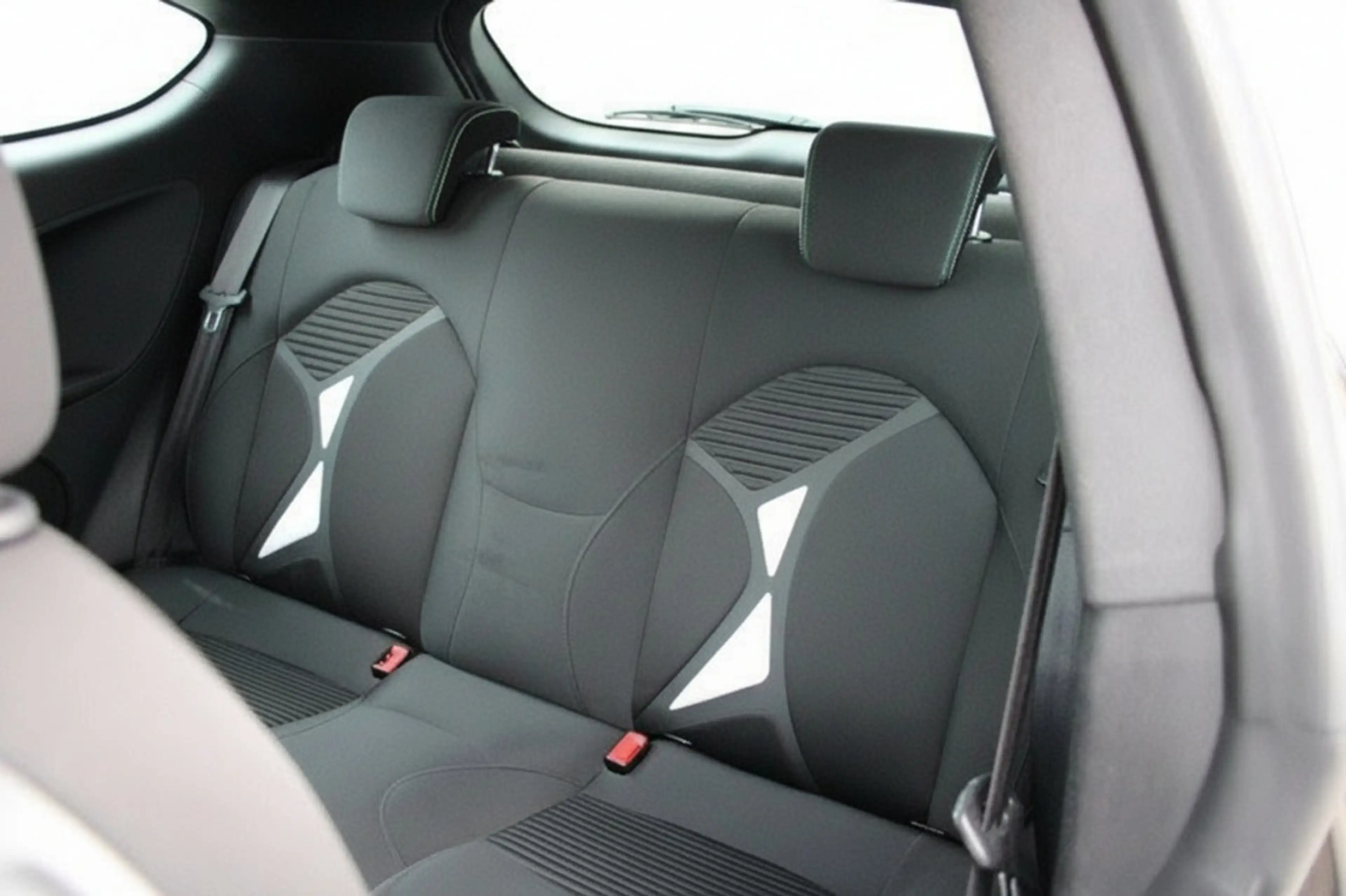 Alfa Romeo MiTo 0.9 TwinAir Distinct — photo 11