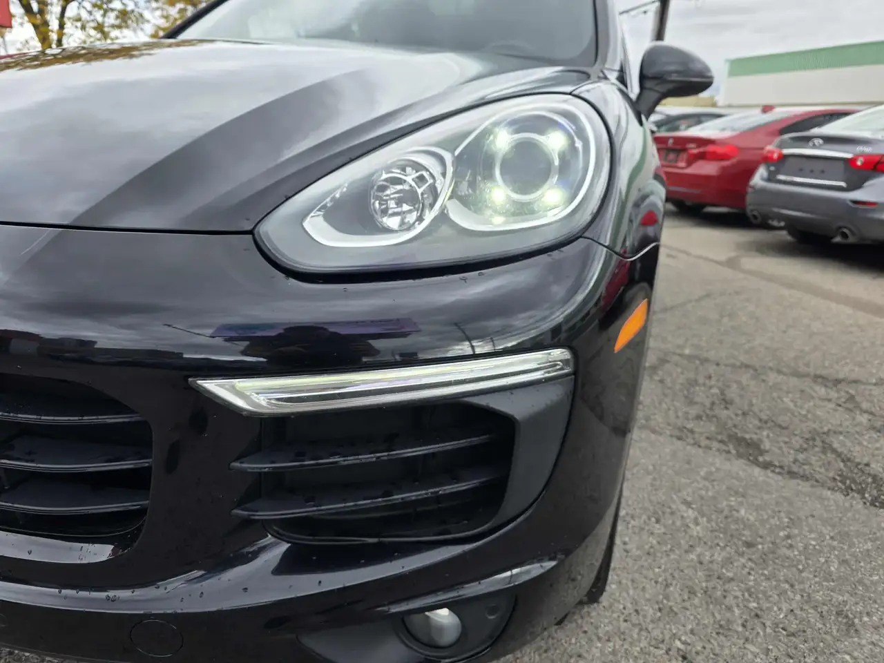 Porsche Cayenne снимка Porsche Cayenne