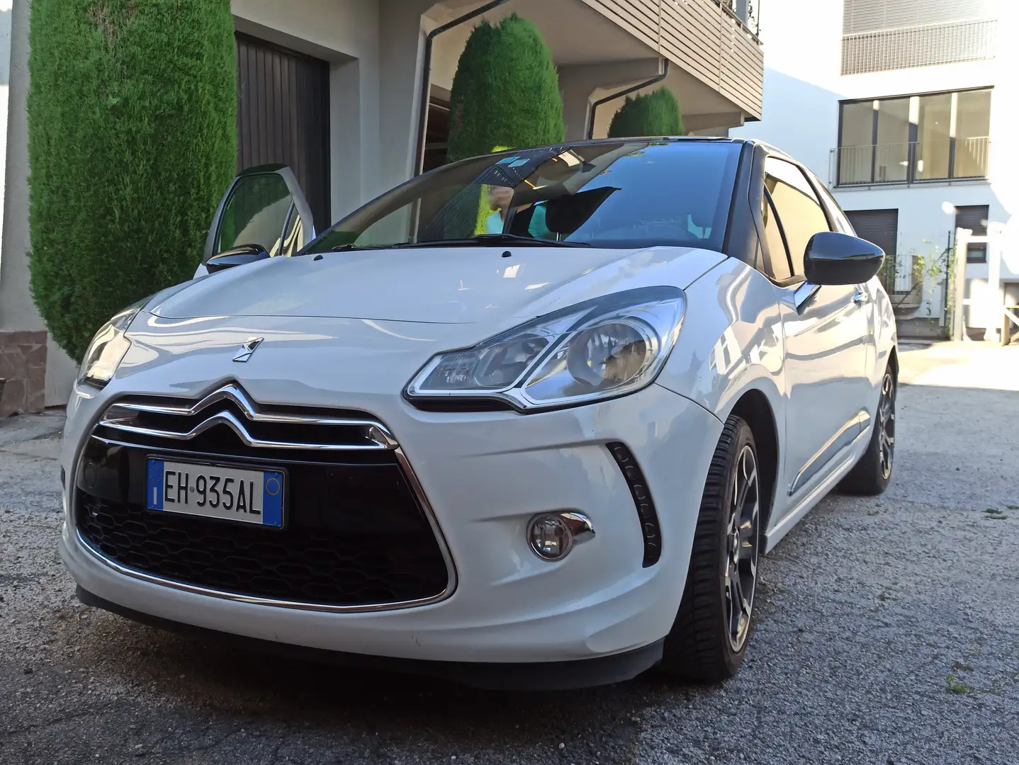 Citroen DS3 DS3 1.6 thp Sport Chic 155cv Bianco - 1