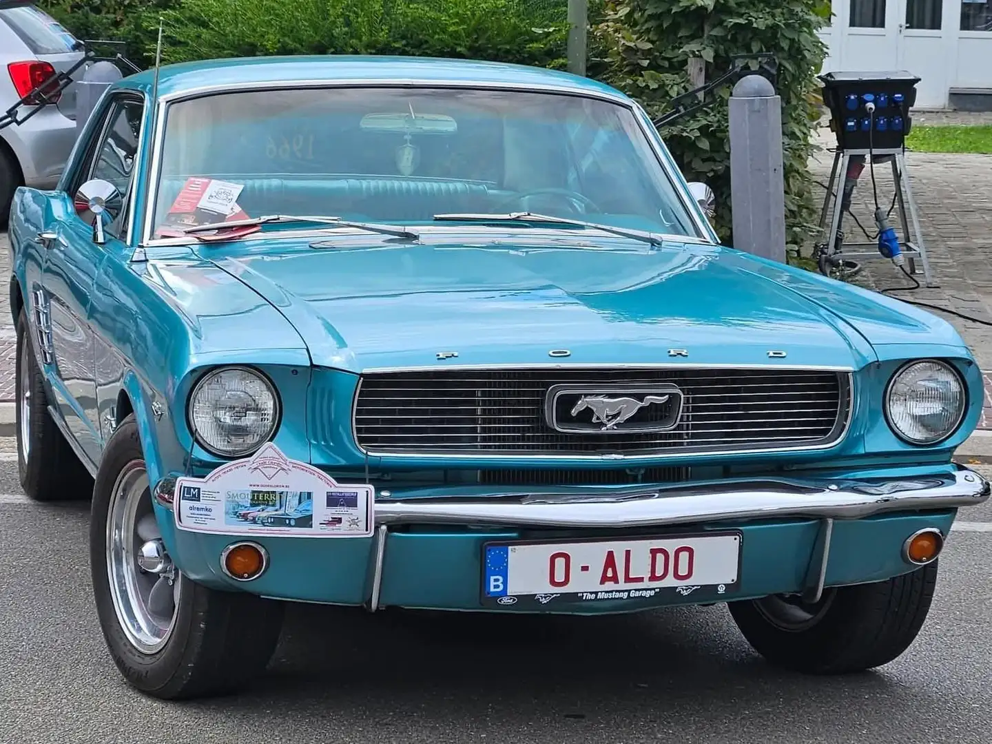 Oldtimer Ford Coupe 5.0l v8  289 blok Grün - 2