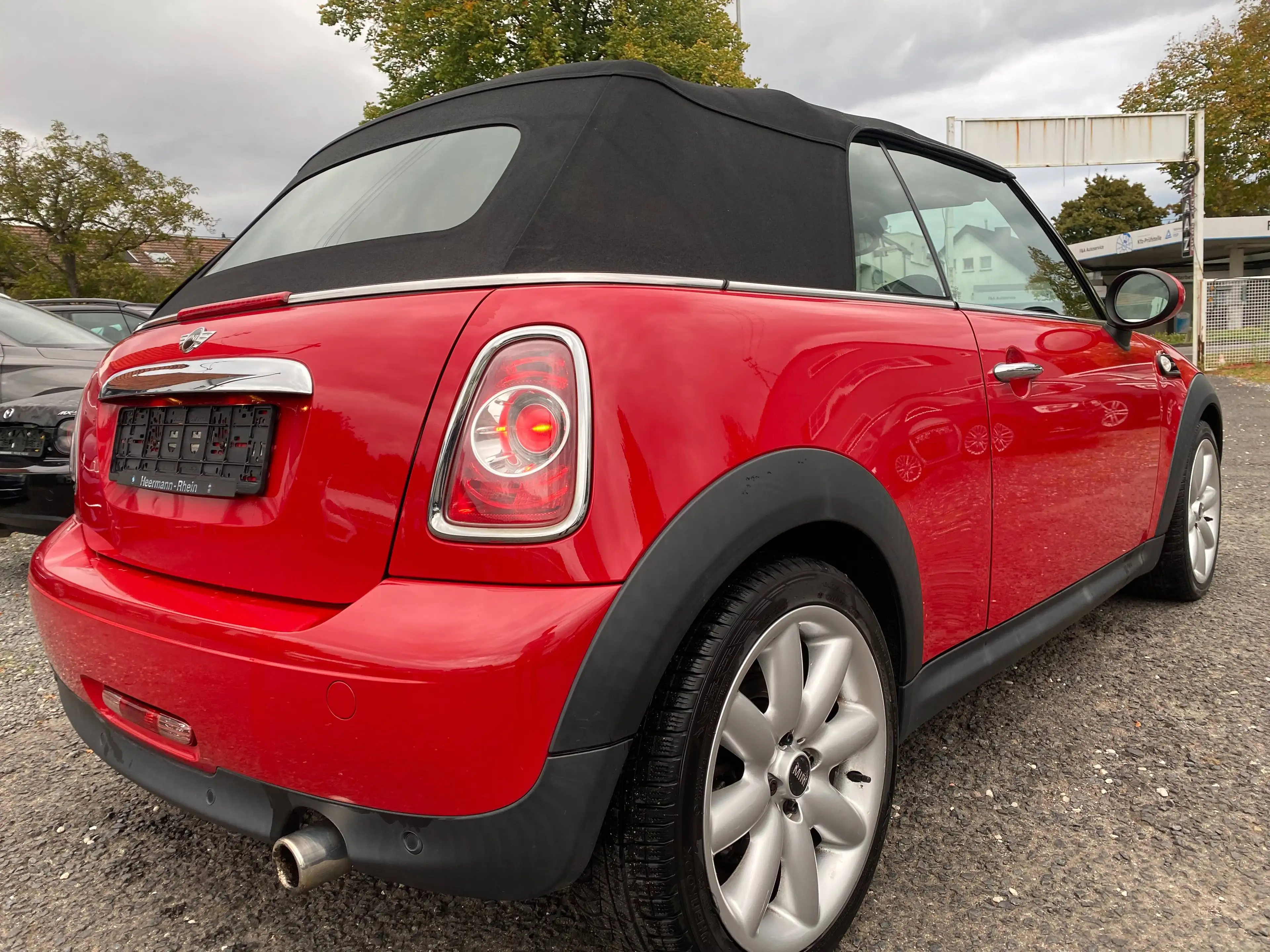 MINI Cooper Cabrio Cooper 1-Hd Leder Navi PDC Sitzheizung — photo 4