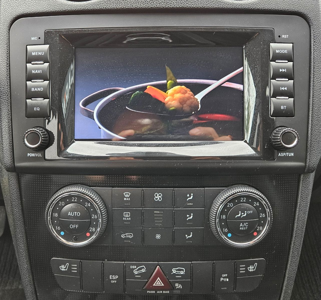 Mercedes-Benz ML 320 CDI — photo 4