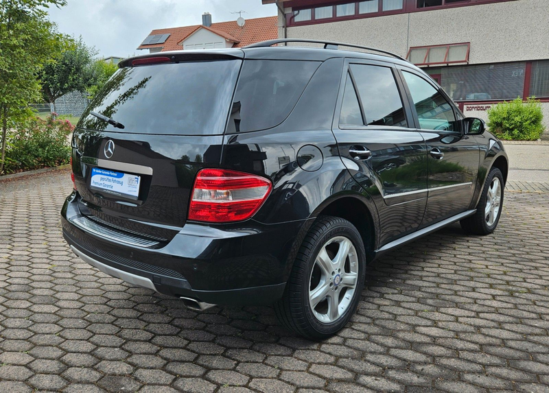 Mercedes-Benz ML 320 CDI — photo 7