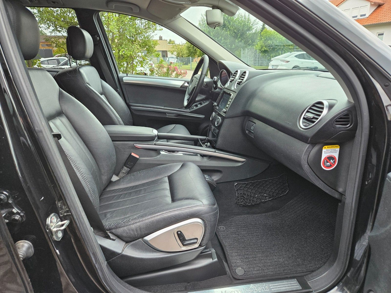 Mercedes-Benz ML 320 CDI — photo 8