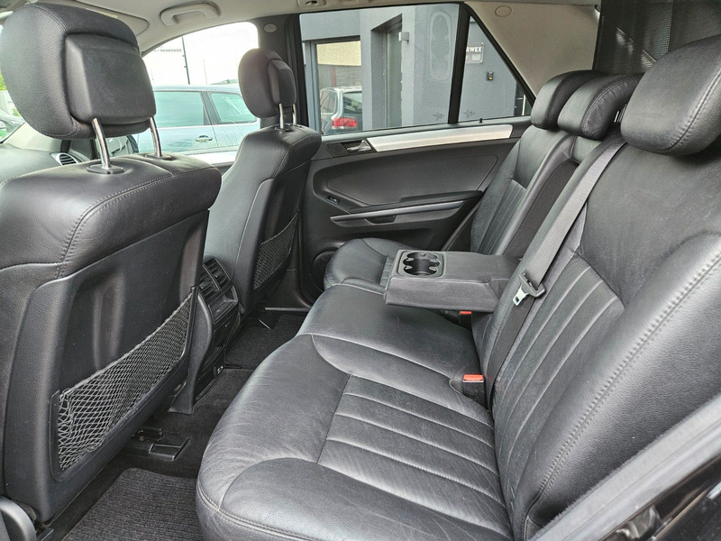 Mercedes-Benz ML 320 CDI — photo 9