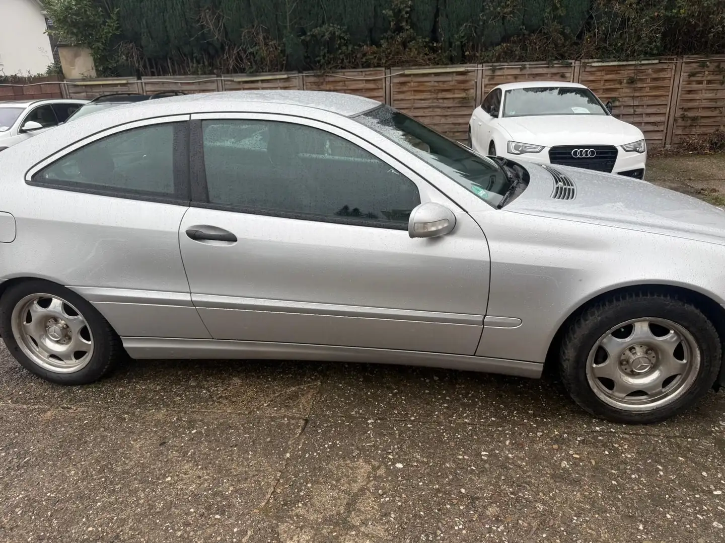 Mercedes-Benz C 200 C Sportcoupe C 200 Kompressor*Klima Silber - 2