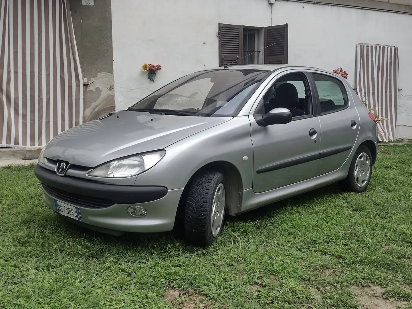 Peugeot 206 206 5p 1.4 XT c/2airbag auto Grigio - 1