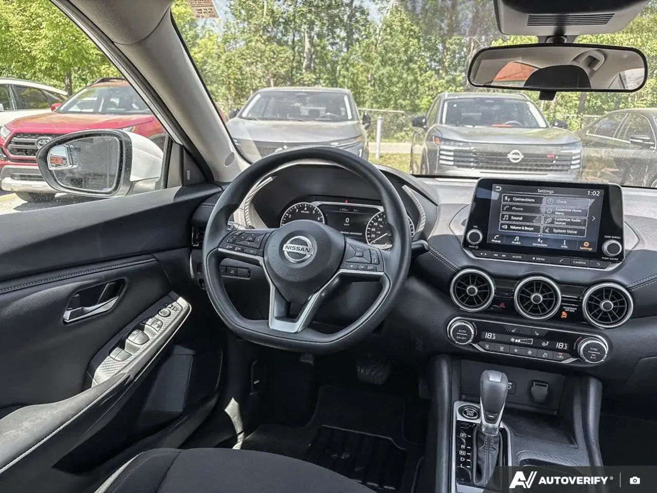 Nissan Sentra снимка Nissan Sentra