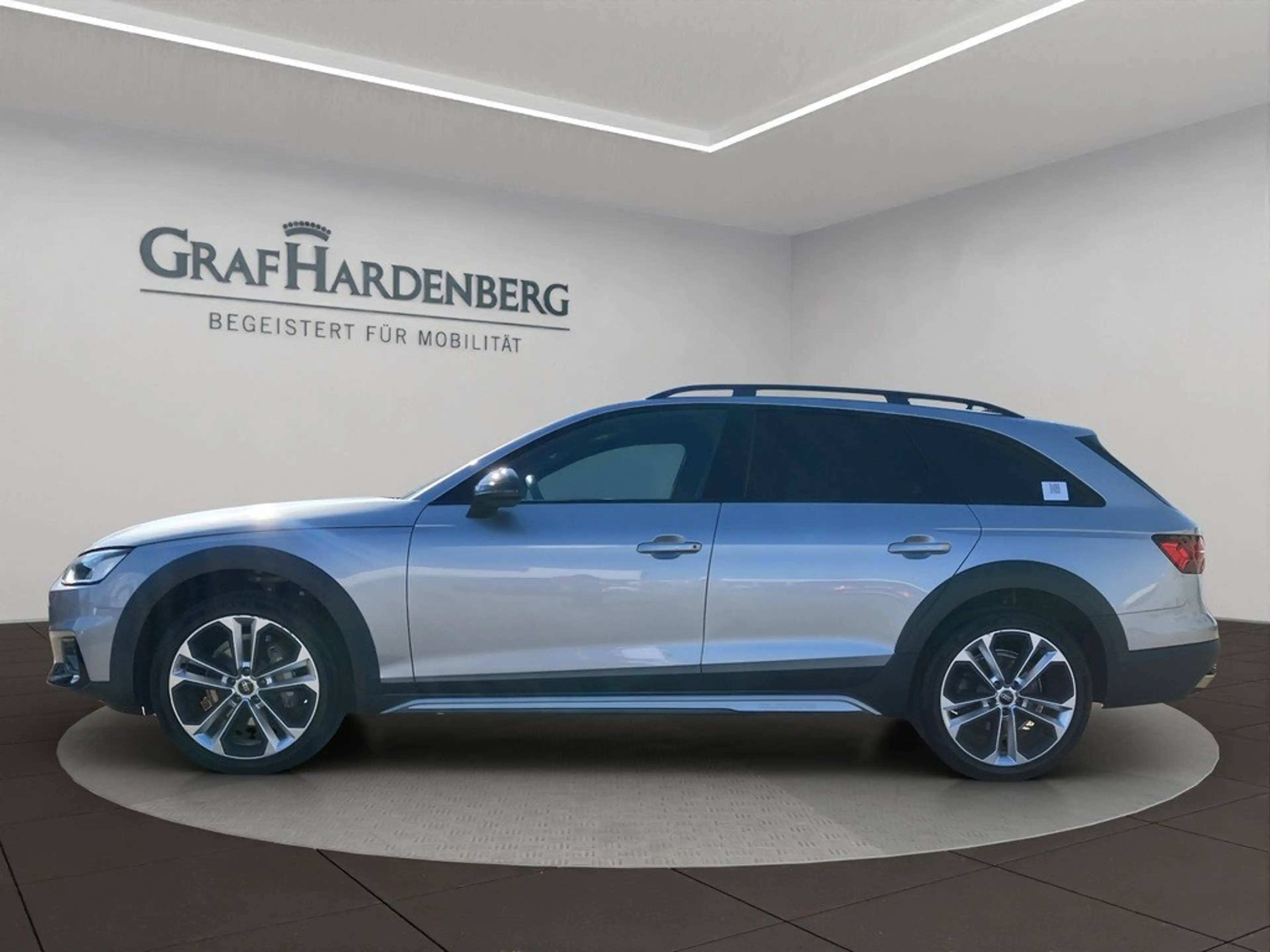 Audi A4 allroad 40 TDI S tronic Matrix ACC Navi — photo 2
