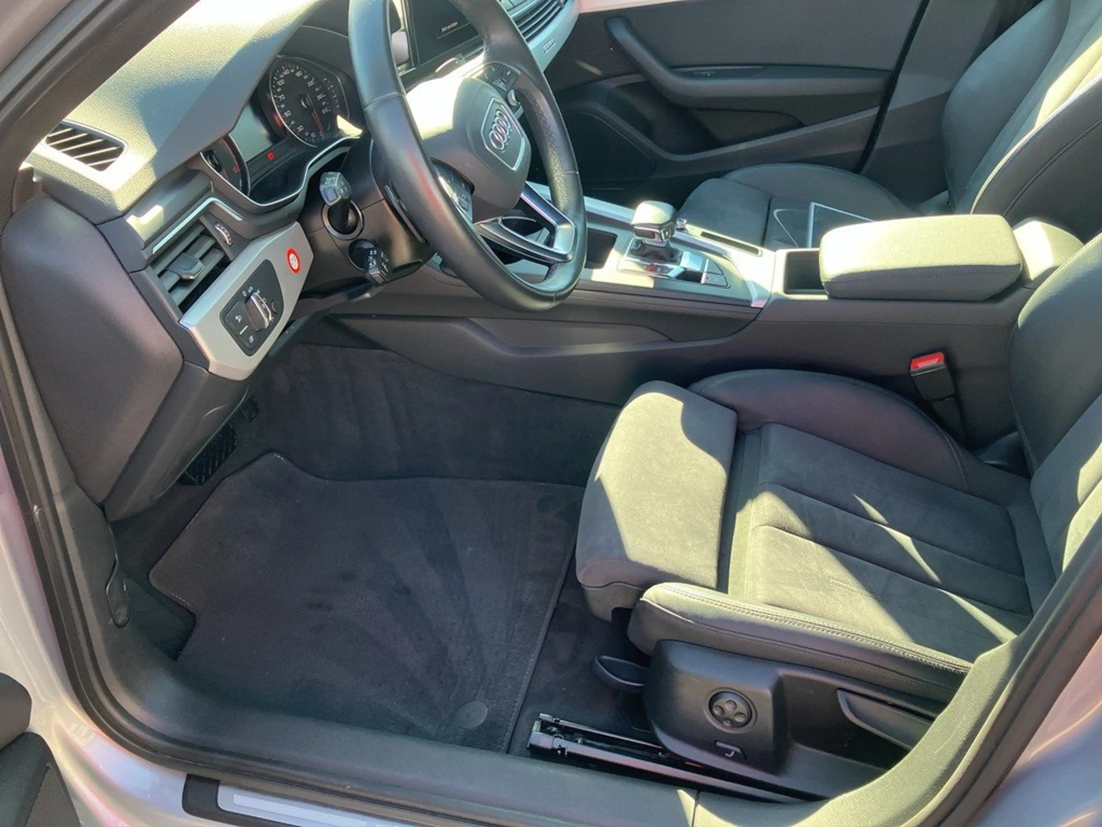 Audi A4 allroad 40 TDI S tronic Matrix ACC Navi — photo 11
