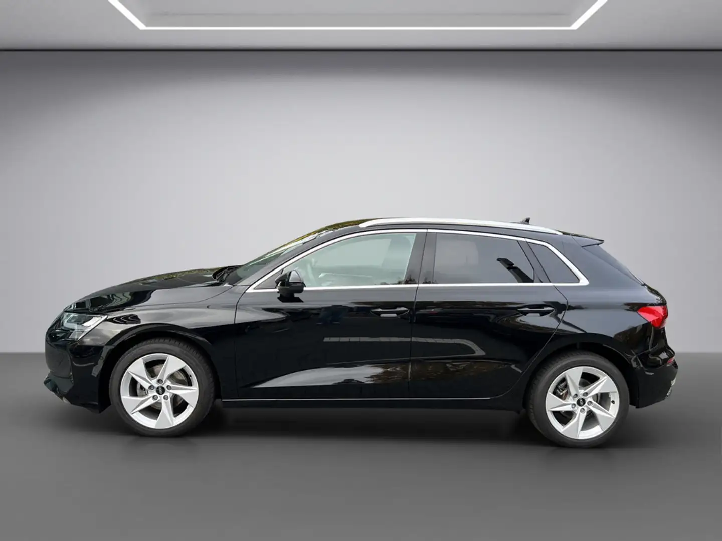 Audi A3 Sportback KLIMA PDC SHZ NAVI FACEL. LED Schwarz - 2