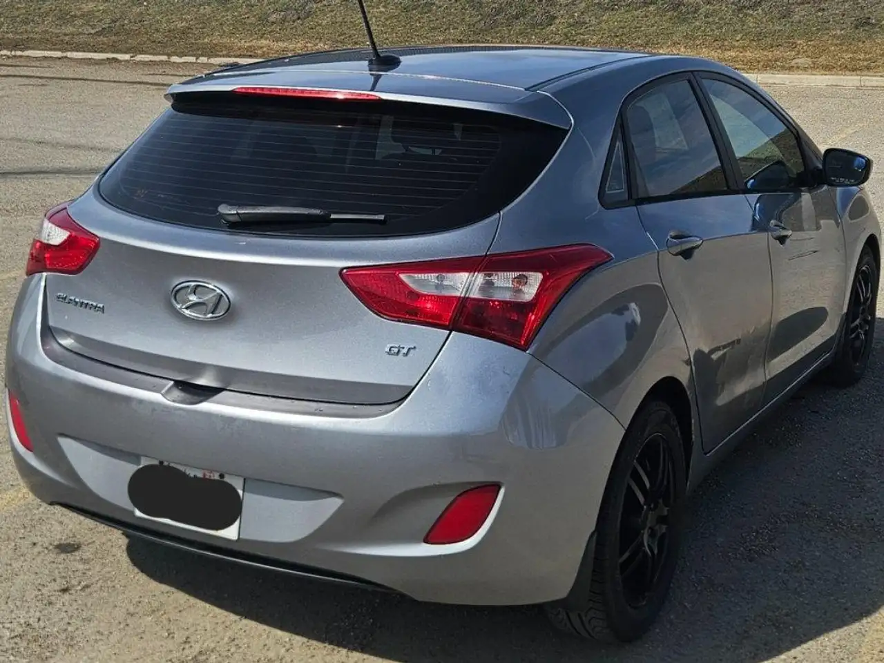 Hyundai ELANTRA снимка Hyundai ELANTRA