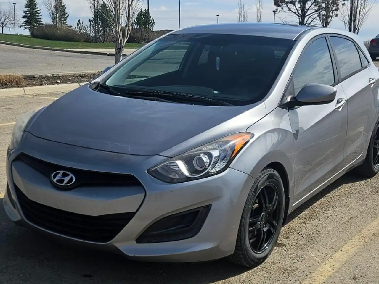 Hyundai ELANTRA снимка Hyundai ELANTRA