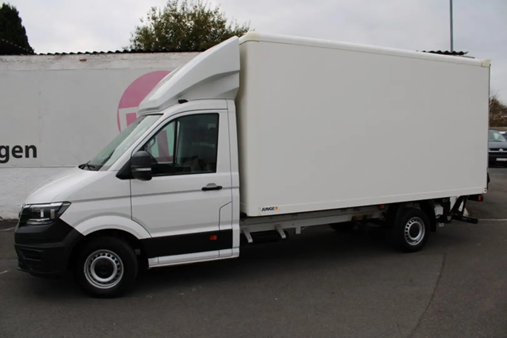 Volkswagen Crafter 35 2.0 TDI LR FWD Koffer 3-Sitz Ladebord Blanc - 1