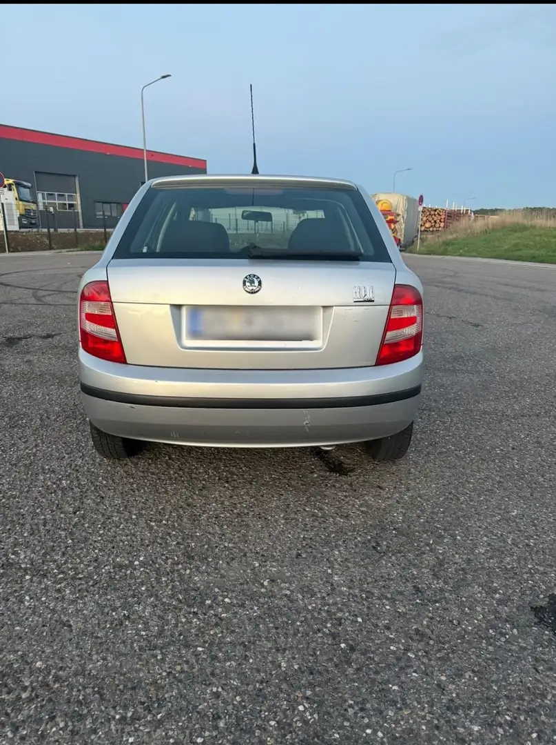 Skoda Fabia 1.2 HTP Classic - 2