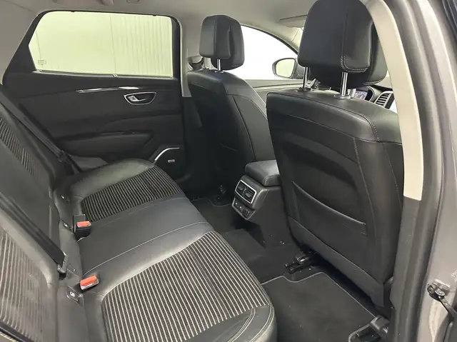 Renault Talisman view 17