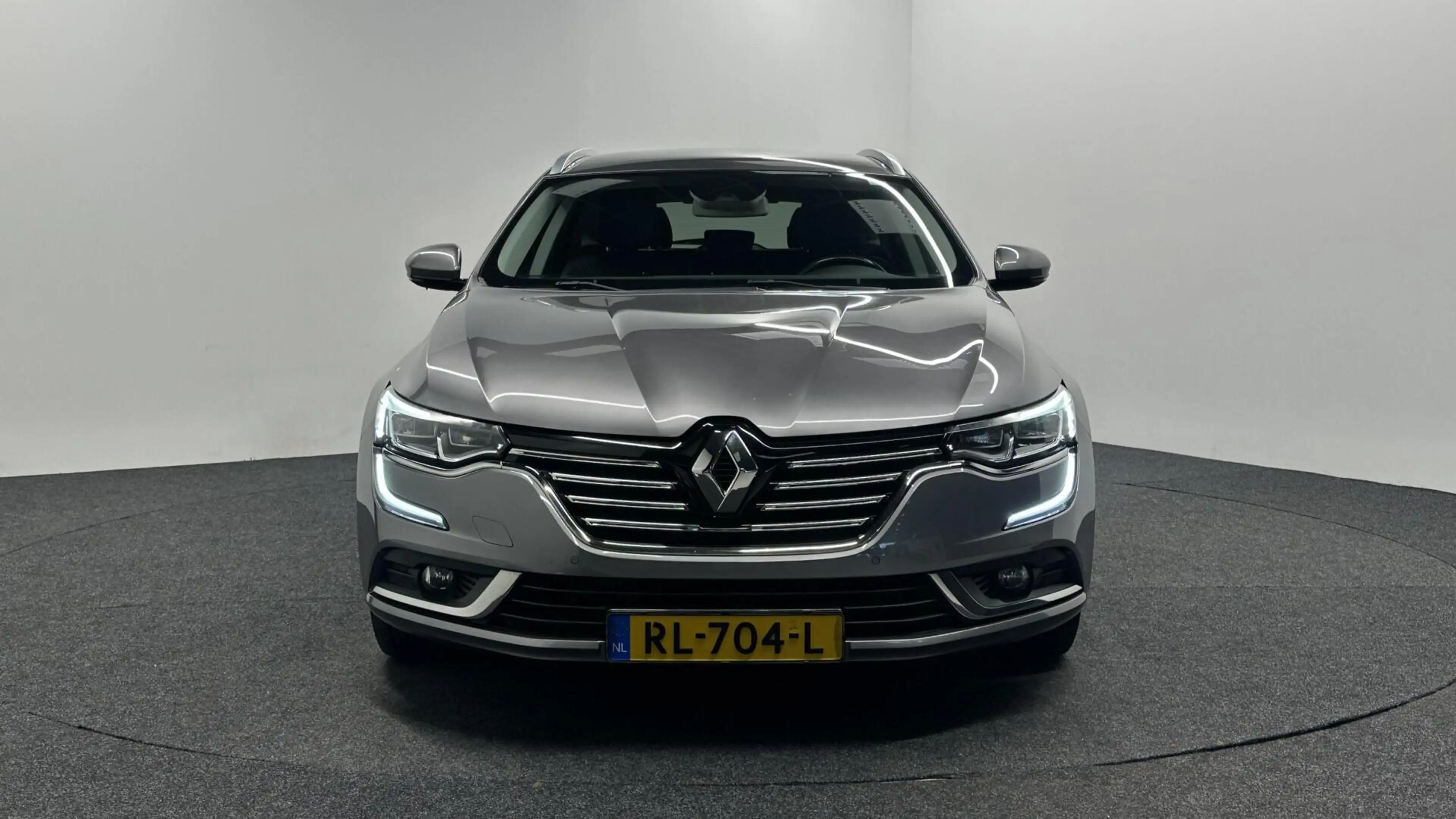 Renault Talisman Estate 1.6 TCe Intens NAVI TREKHAAK CAMERA CRUISE — photo 6