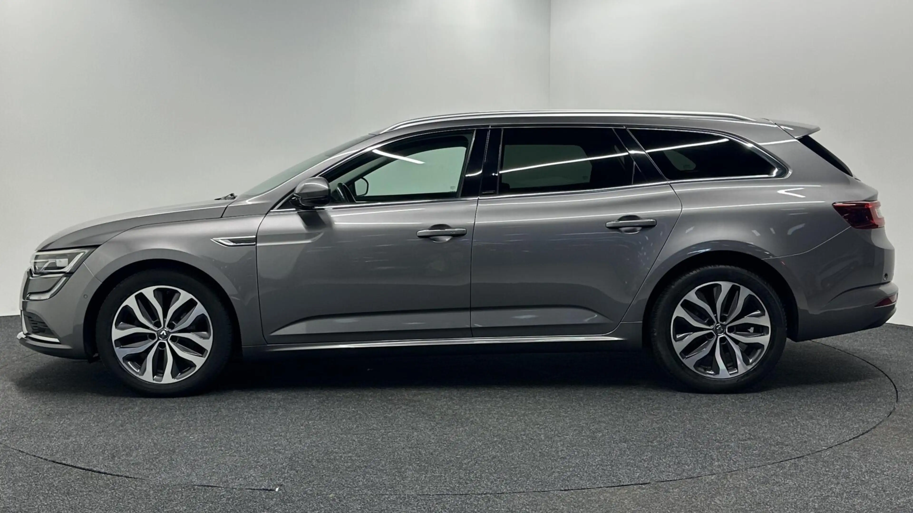 Renault Talisman Estate 1.6 TCe Intens NAVI TREKHAAK CAMERA CRUISE — photo 8