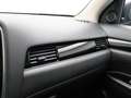 Mitsubishi Outlander 2.4 PHEV Intense | Cruise | Clima | PDC | Trekhaak Gris - thumbnail 38
