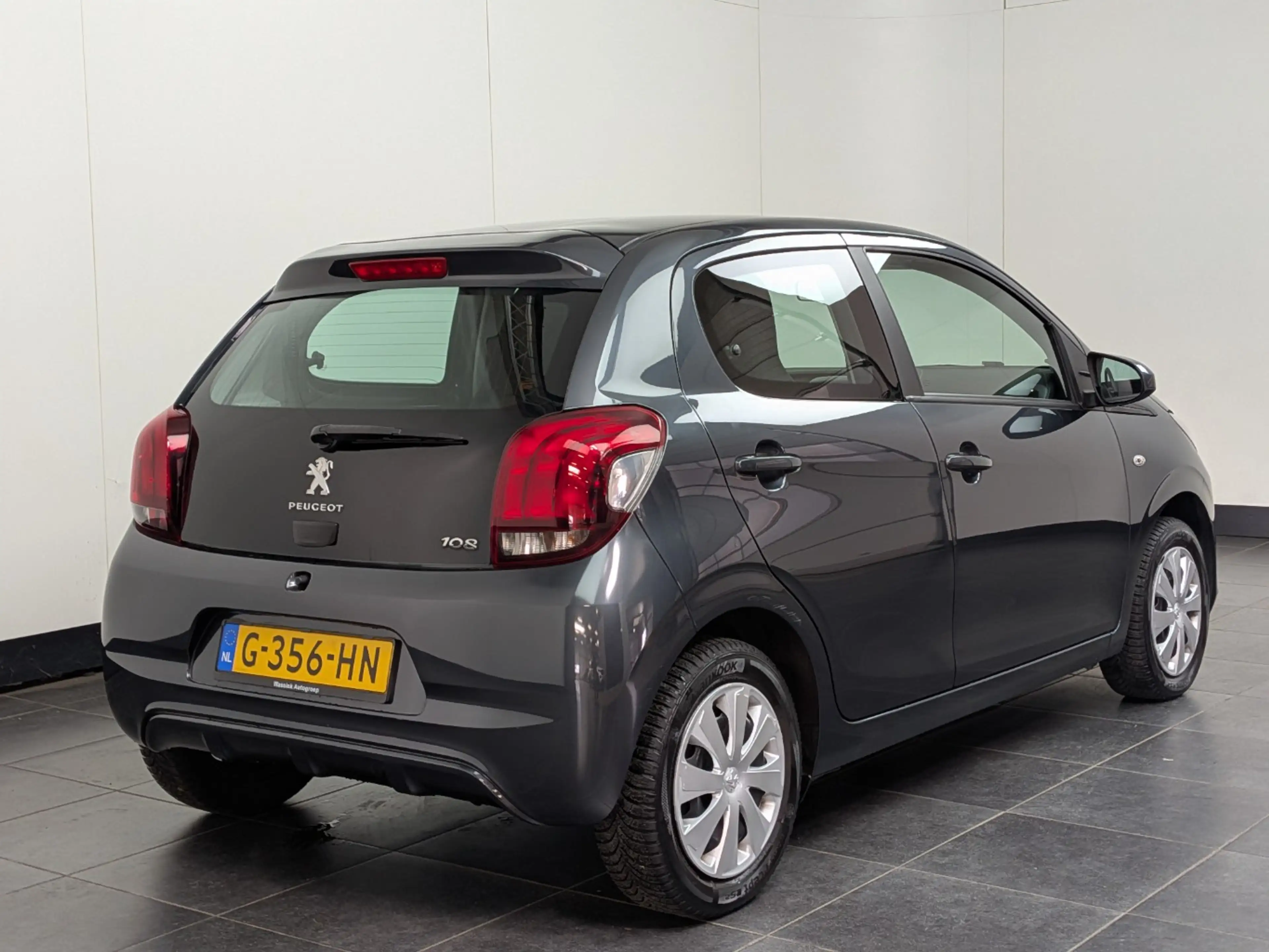 Peugeot 108 1.0 e-VTi Active — photo 3