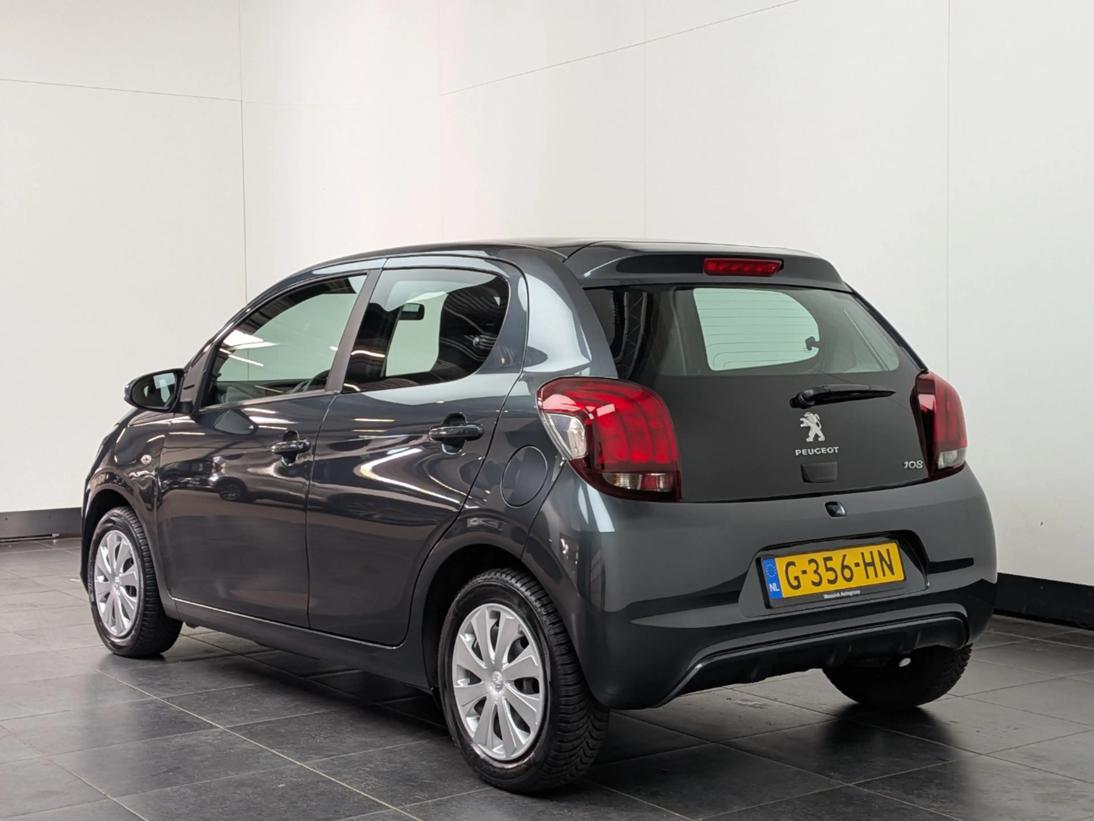 Peugeot 108 1.0 e-VTi Active — photo 2
