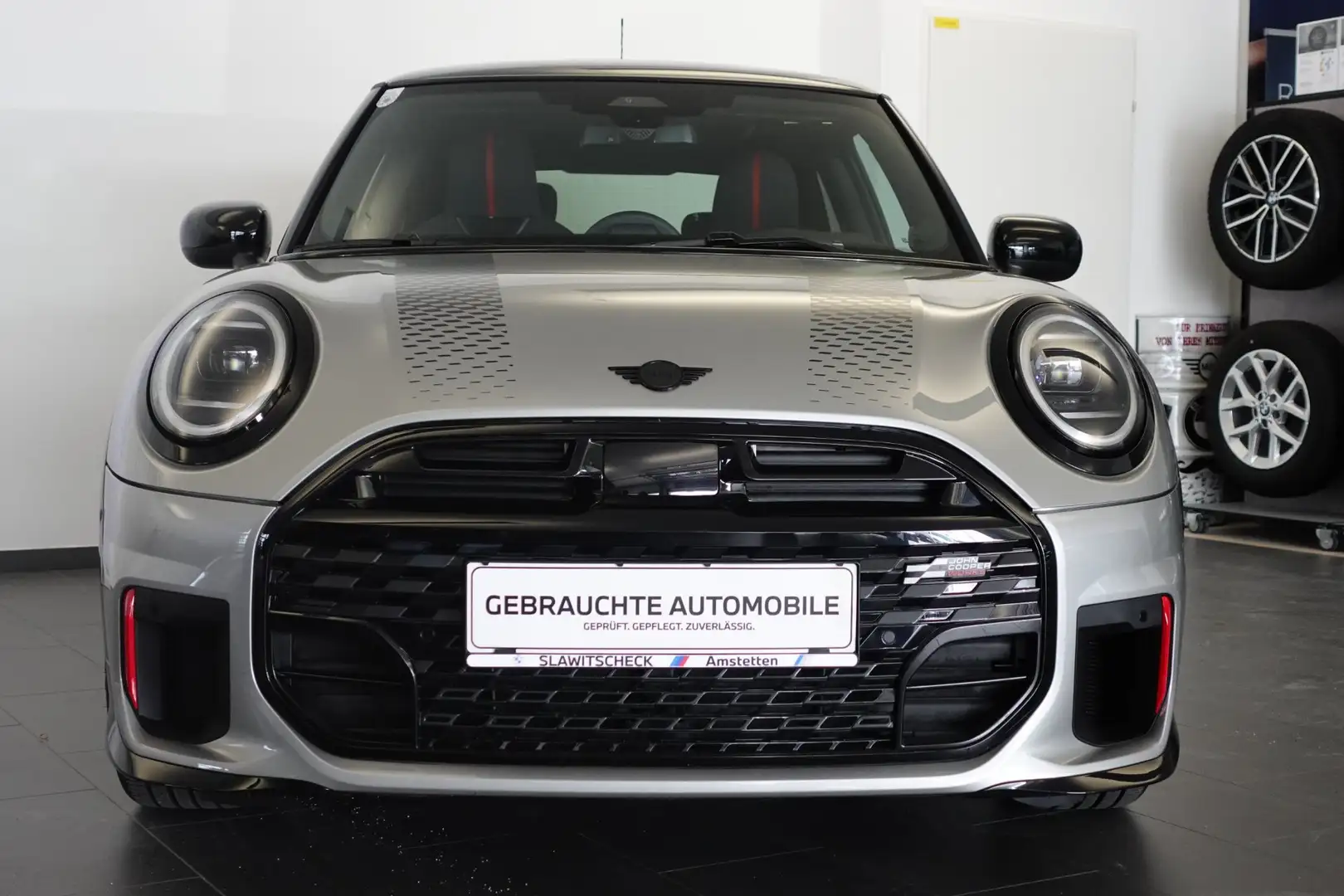MINI John Cooper Works F66 Silber - 2