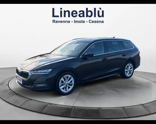 Skoda Octavia 4ª serie 1.5 G-TEC DSG Wagon Executive