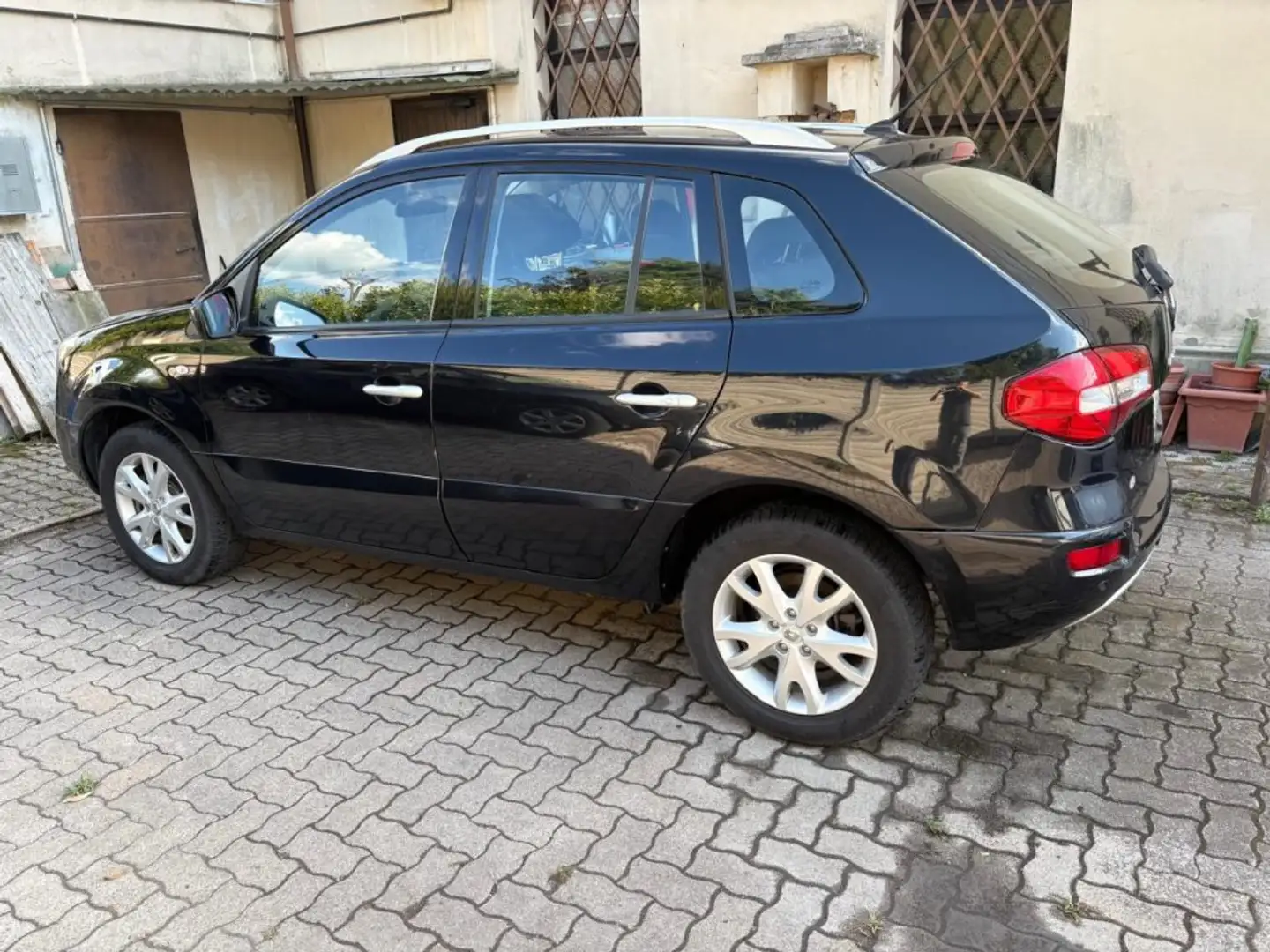 Renault Koleos 2.0 dCi 150CV 4X4 Dynamique Nero - 2