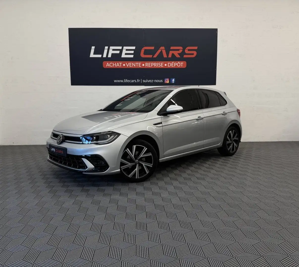 Volkswagen Polo VI 1.0 TSI 110ch R-Line DSG7 2022 entretien complet Gris - 2