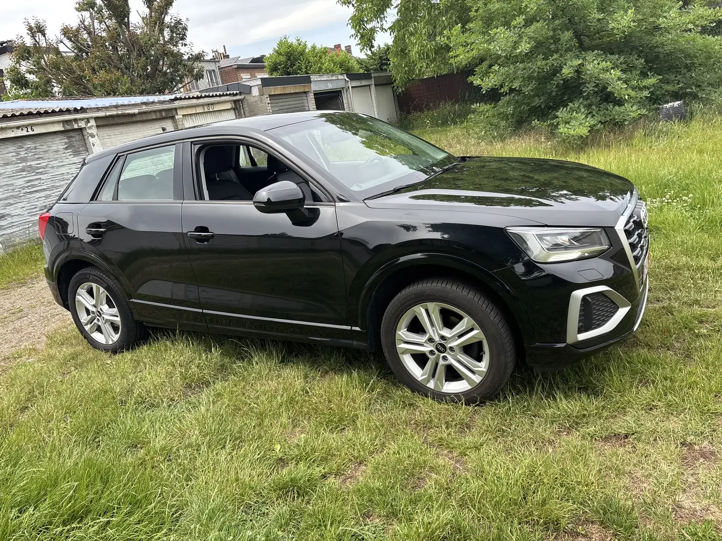 Audi Q2 30 TDi Business Edition Advanced S tronic Noir - 1