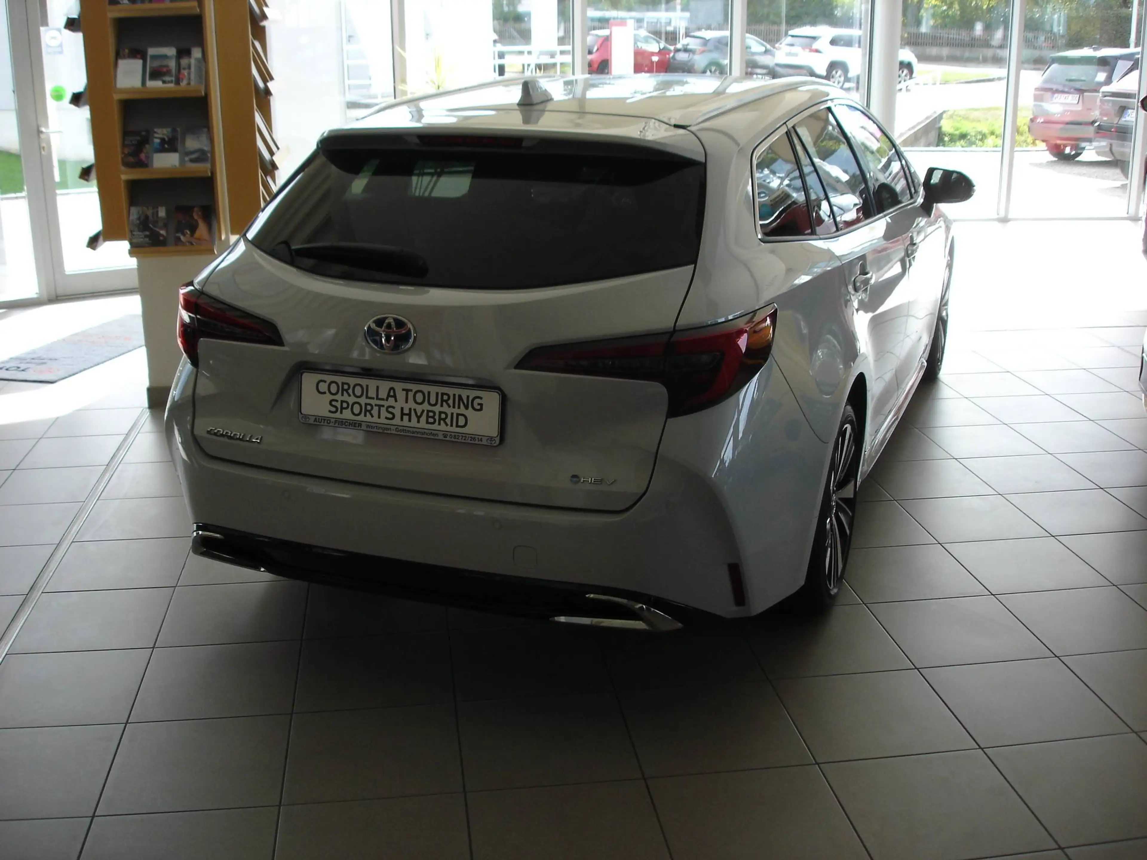 Toyota Corolla Corolla Hybrid 2.0 Hybrid Teamplayer — photo 3