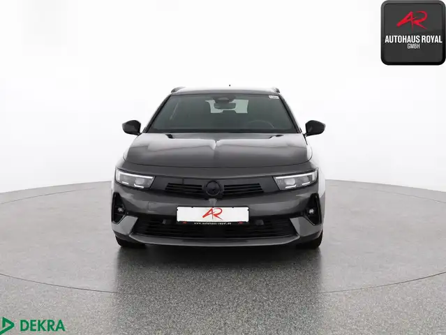 Opel Astra view 8