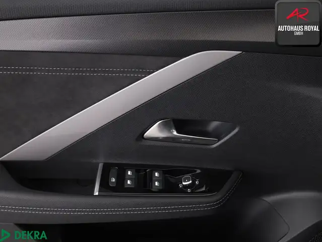 Opel Astra view 14